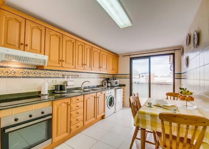 Atico Roger De Flor Apartmán *