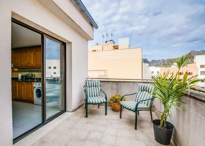 Atico Roger De Flor *