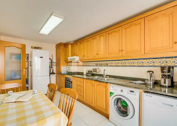 Apartmán Atico Roger De Flor *