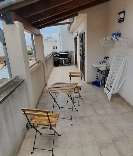 Apartmán Atico Roger De Flor